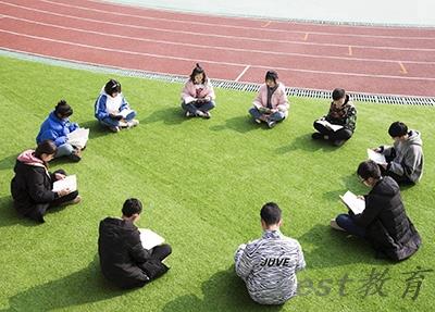 成都华盛航空港职业学校