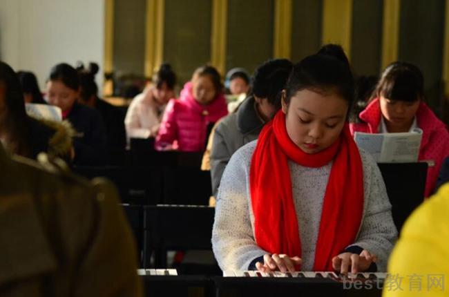 男生到四川五月花技师学院学什么专业好,五月花适合男生的专业